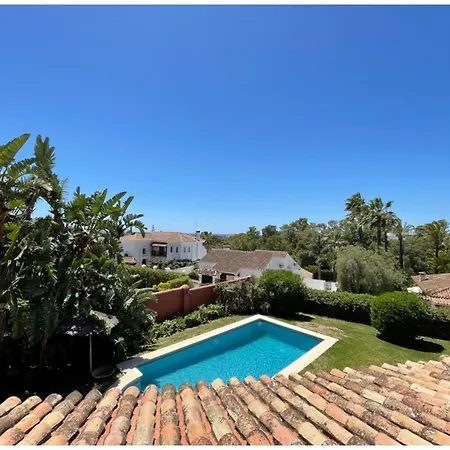 Pura Vida Villa