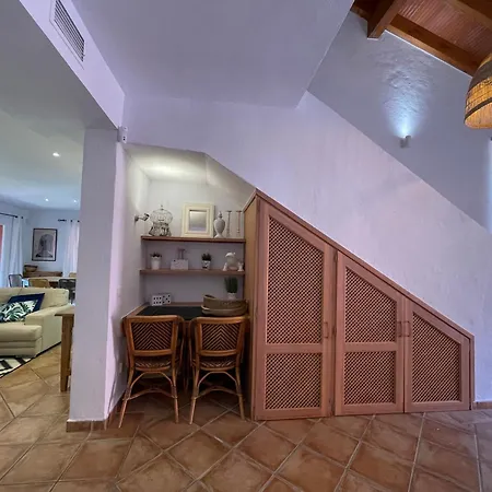 Villa Anouk *
